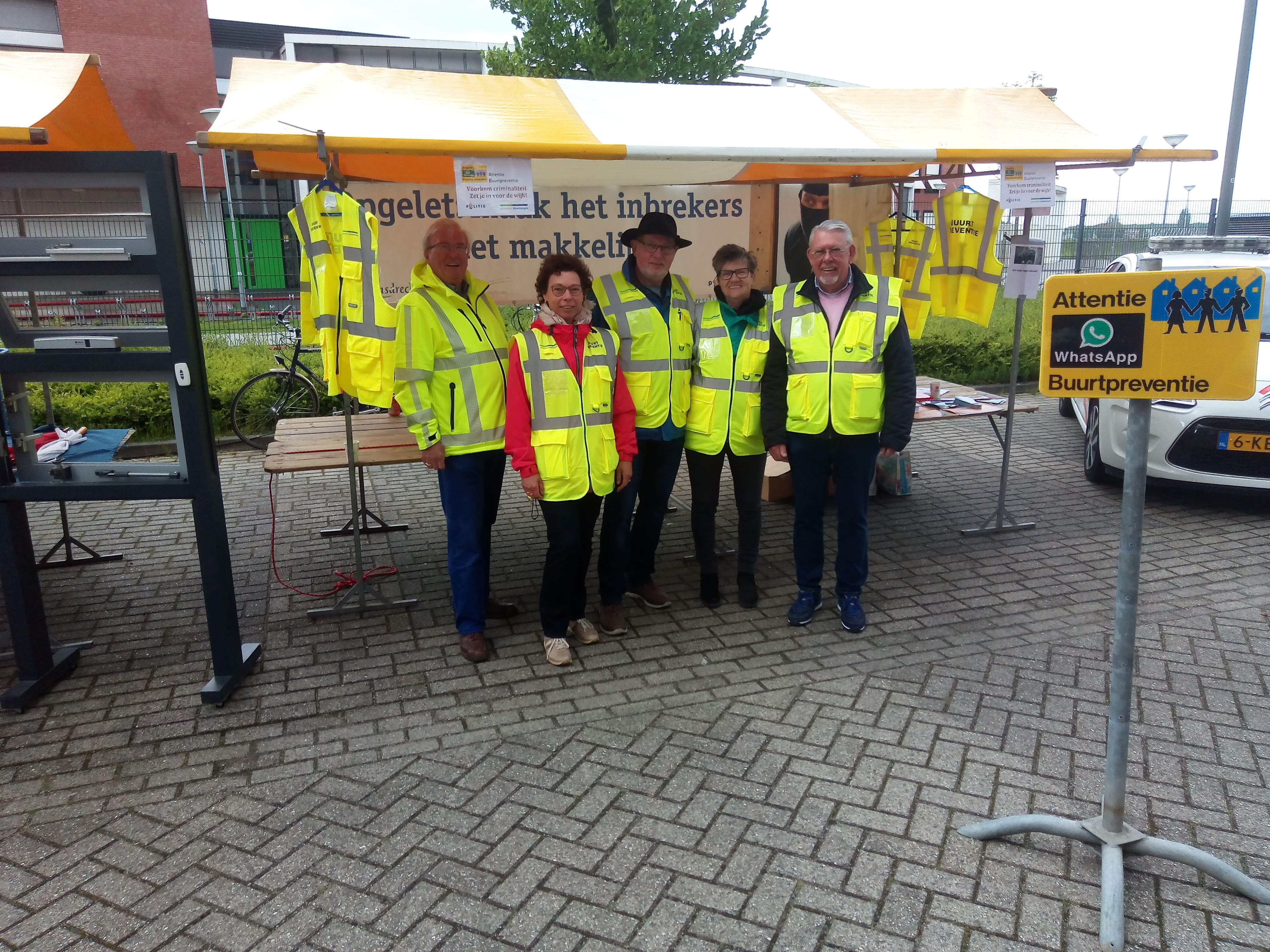 Vrijwilligers buurtpreventie teams StrieneZuid en StrieneNoord